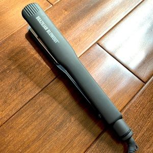Brazilian Blowout Professional Flat Iron